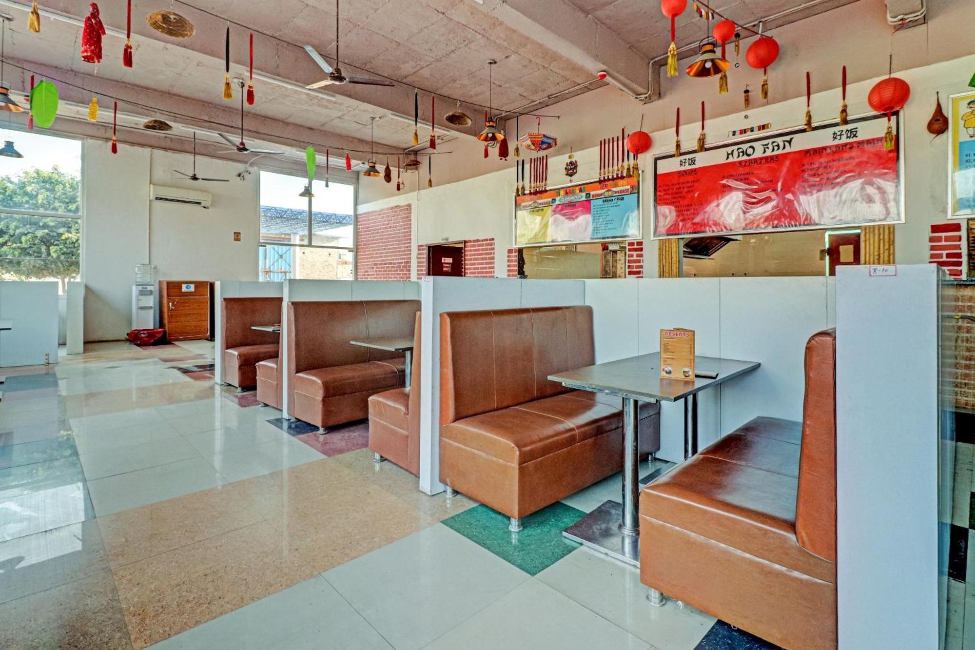 Capital O Kanha Resort Sikandra Rao Екстер'єр фото