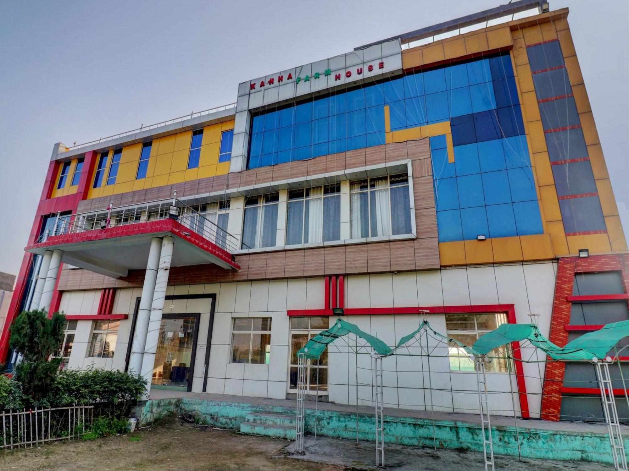 Capital O Kanha Resort Sikandra Rao Екстер'єр фото